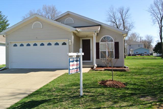 911 Apple St., Normal, IL 61761