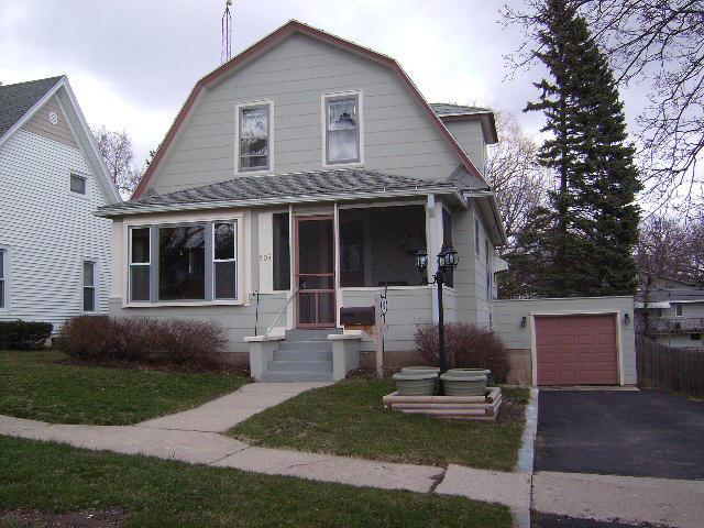 805 Jefferson St., Harvard, IL 60033