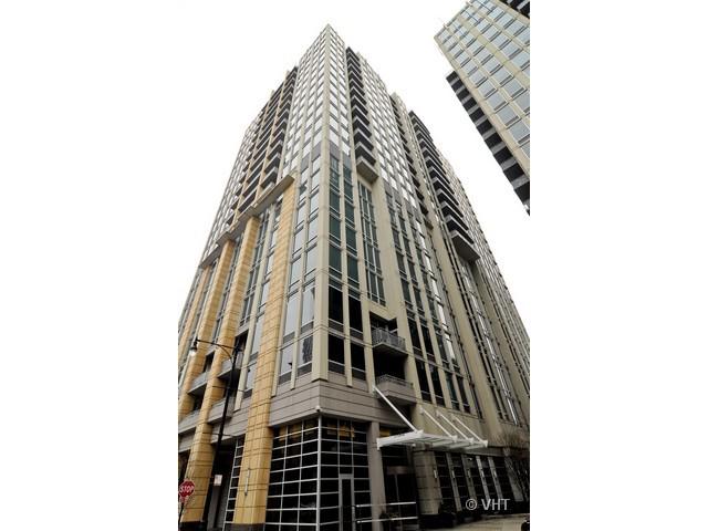 700 N Larrabee St. #1111, Chicago, IL 60654