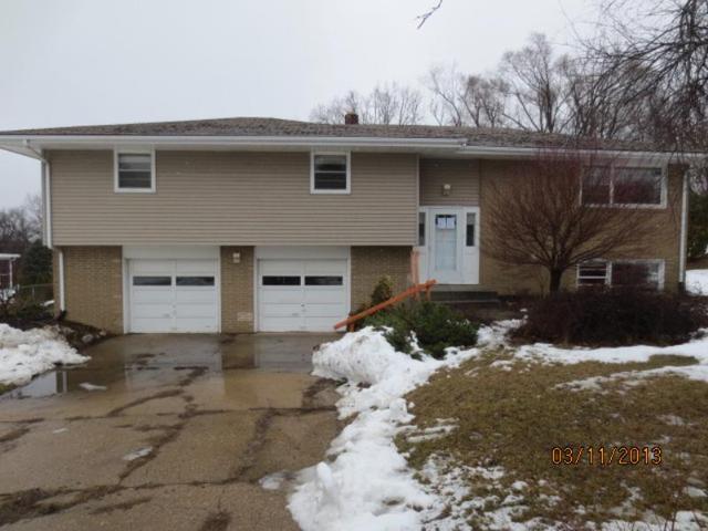 221 Dempster Rd., Rockford, IL 61108