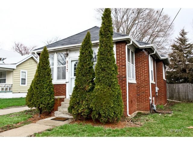 817 Prairie St., Aurora, IL 60506
