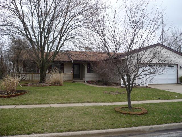 2318 Monticello Dr., Dekalb, IL 60115
