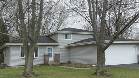 33 Kim Dr., Bourbonnais, IL 60914