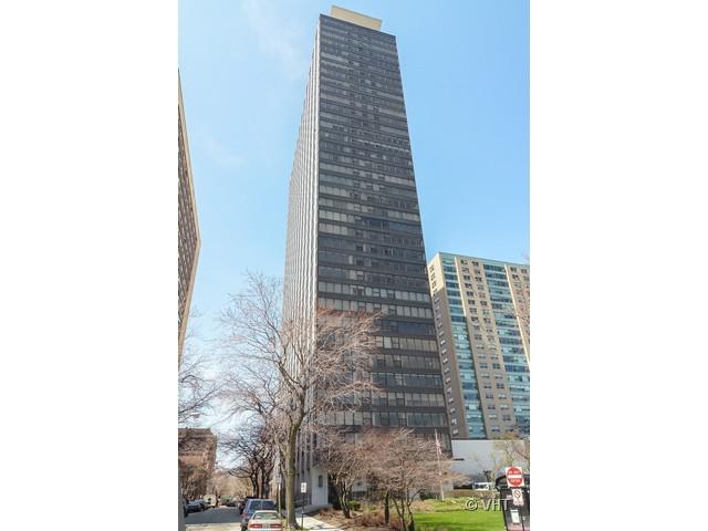 3150 N Lake Shore Dr. #4F, Chicago, IL 60657