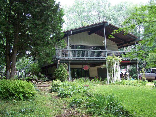 13 Wood 1-517 Dr., Putnam, IL 61560