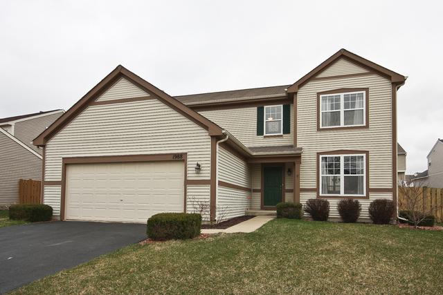 1988 Lily Ln., Round Lake, IL 60073
