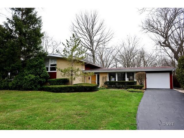 346 Ridge Rd., Highland Park, IL 60035