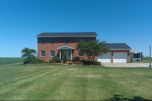 701 N 2050th Rd., Tonica, IL 61370