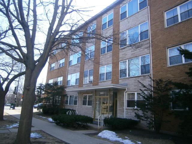2055 W Lunt Ave. #404, Chicago, IL 60645