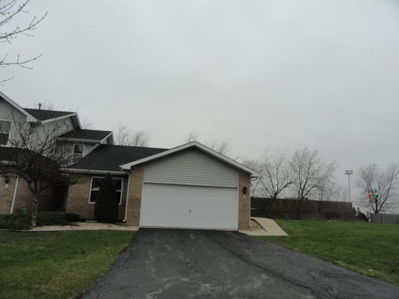 5623 W Von Ave. #E, Monee, IL 60449