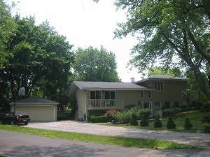 [Address Unavailable], Glen Ellyn, IL 60137