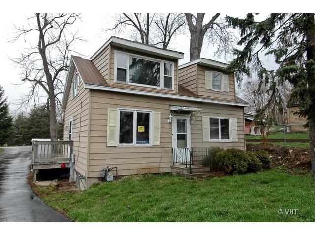 5117 N Leeside St., Mchenry, IL 60050