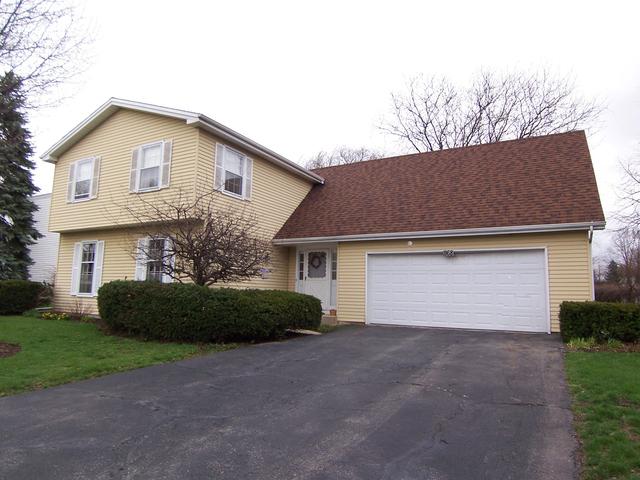 1168 Banbury Cir., Naperville, IL 60540