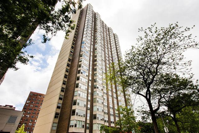 525 W Hawthorne Pl. #2905, Chicago, IL 60657