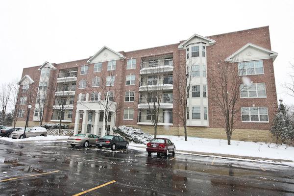3115 Town Square Dr. #304, Rolling Meadows, IL 60008