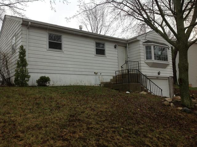 423 Lakewood Ter., Round Lake, IL 60073