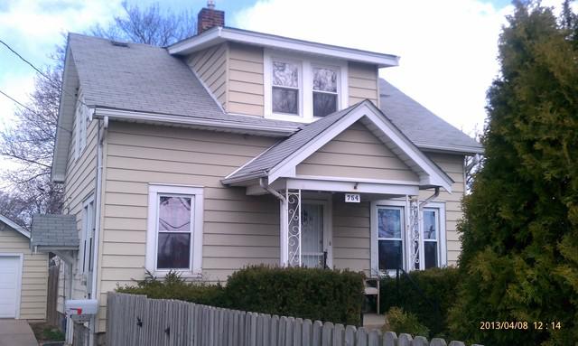 754 5th Ave., Aurora, IL 60505