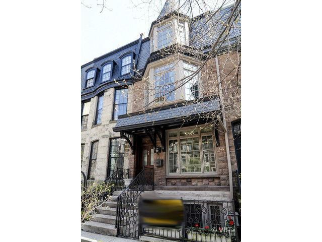49 E Elm St., Chicago, IL 60611