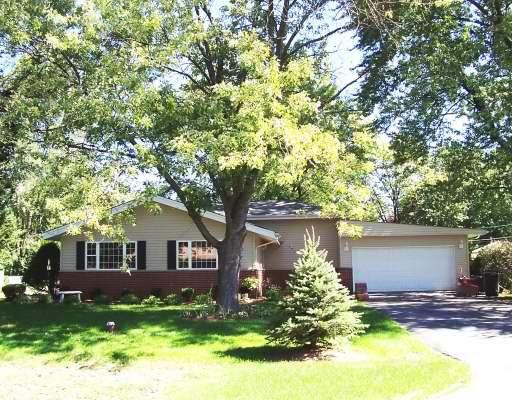 905 N Dawn Ave., Glen Ellyn, IL 60137