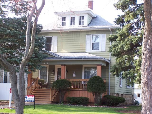 817 Douglas St., Joliet, IL 60435