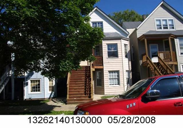3075 N Elbridge Ave., Chicago, IL 60618