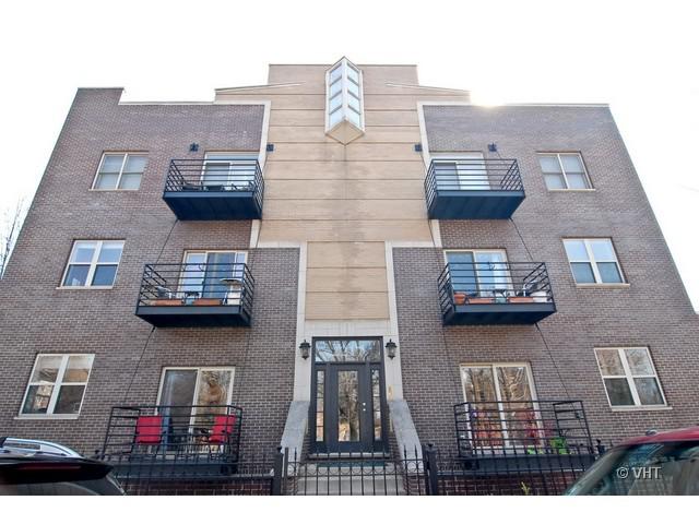 2217 N Oakley St. #1N, Chicago, IL 60647