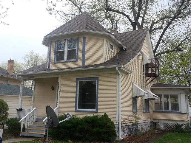 391 Seminary Ave., Aurora, IL 60505