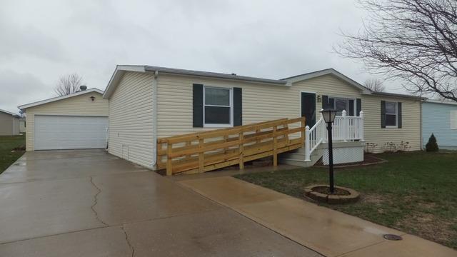 5465 Mahogany Ln., Roscoe, IL 61073