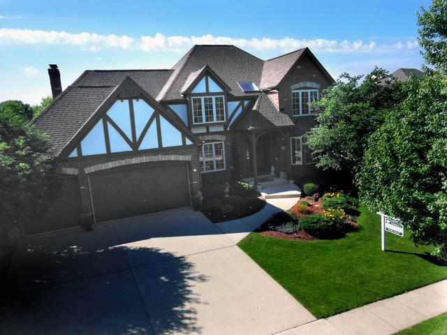 1651 Eagle Brook Dr., Geneva, IL 60134