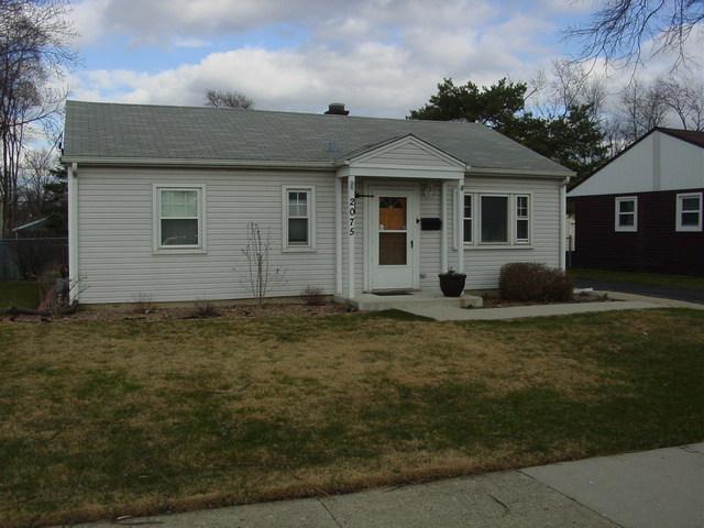 2075 Birch St., Des Plaines, IL 60018