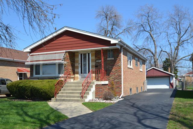 8933 S Albany Ave., Evergreen Park, IL 60805