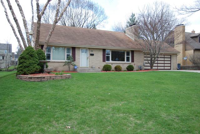 208 N Calvin Park Blvd., Rockford, IL 61107