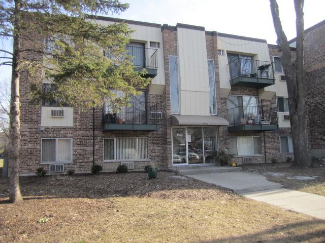 1463 Winslowe Dr. #102, Palatine, IL 60067