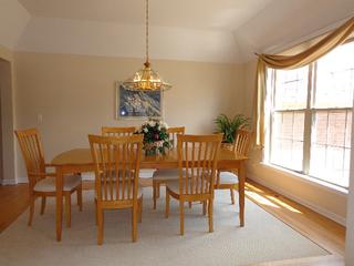 2062 Broadmoor Ln., Vernon Hills, IL 60061