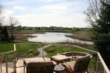 2062 Broadmoor Ln., Vernon Hills, IL 60061