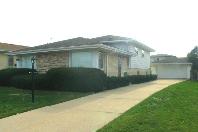 8409 W Betty Ter., Niles, IL 60714