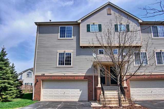 128 Monarch Dr., Streamwood, IL 60107