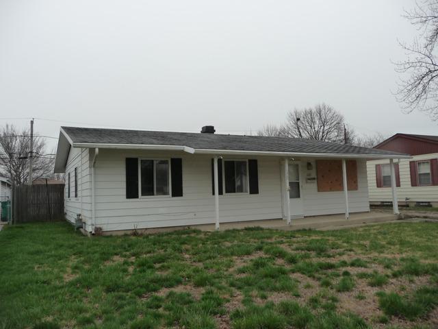 2215 Macfarlane Dr., Joliet, IL 60435