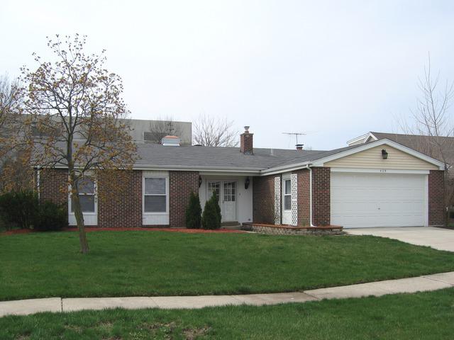 429 Philadelphia Ave., Westmont, IL 60559