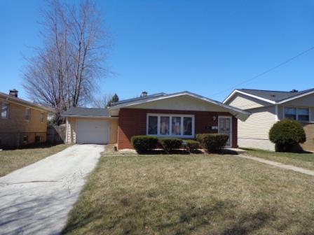 394 Chappel Ave., Calumet City, IL 60409