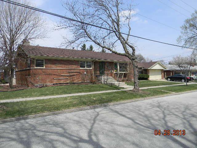 545 7th Ave., La Grange, IL 60525