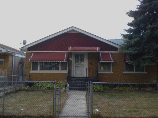 7914 S Troy St., Chicago, IL 60652