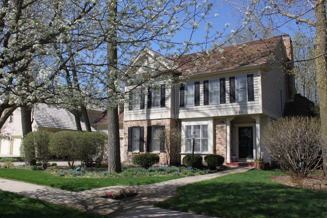 926 Winslow Cir., Glen Ellyn, IL 60137