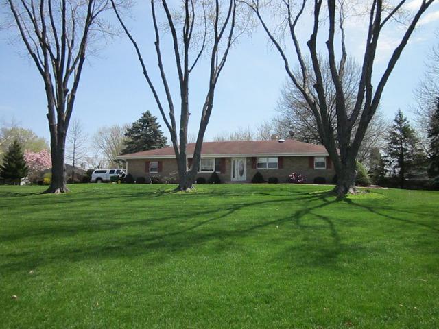 33 Lakeview Dr., Yorkville, IL 60560