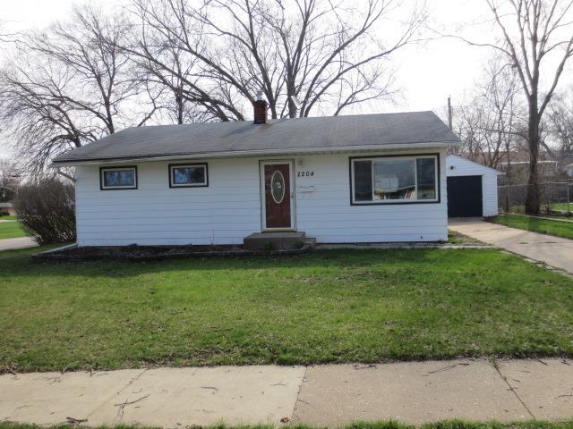 2204 23rd St., Rockford, IL 61108