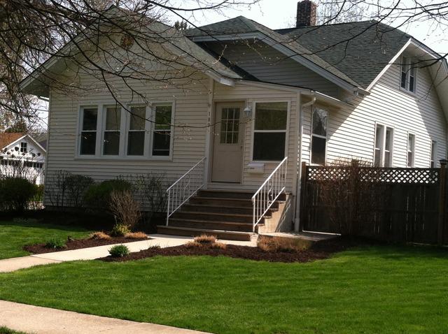 189 First St., Crystal Lake, IL 60014