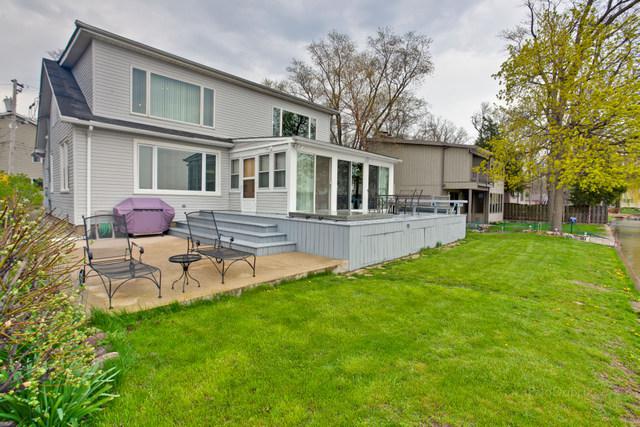 33874 N Lake Shore Dr., Grayslake, IL 60030
