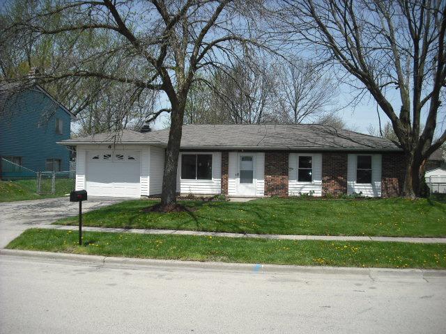 1132 Highbury Dr., Elgin, IL 60120
