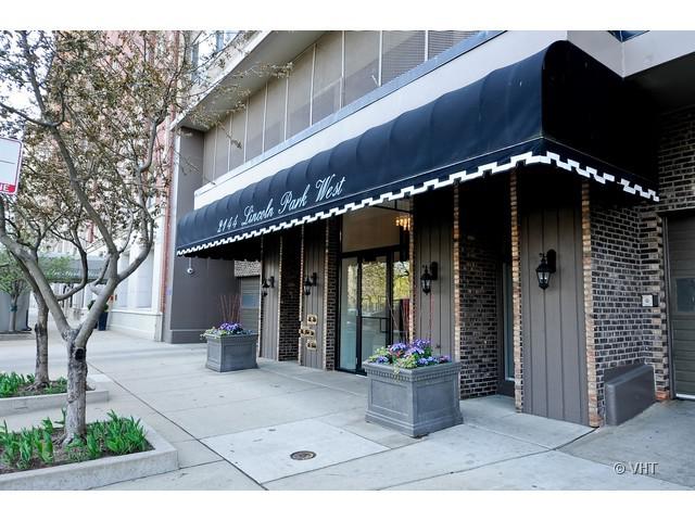 2144 N Lincoln Park West Ave. #8B, Chicago, IL 60614