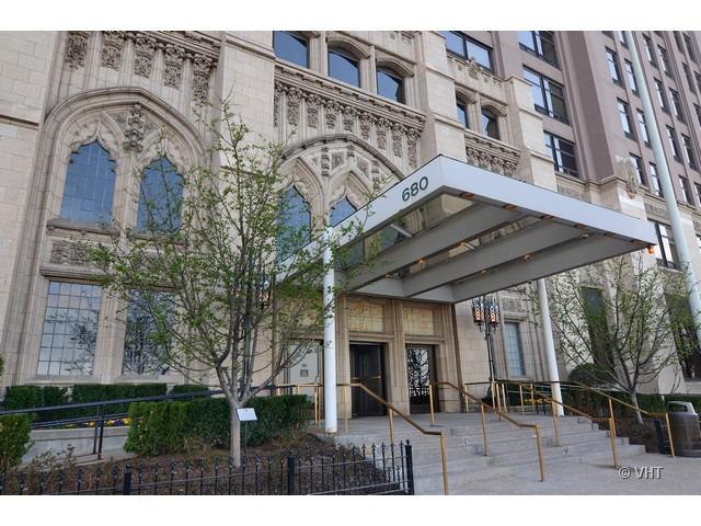 680 N Lake Shore Dr. #1105, Chicago, IL 60611
